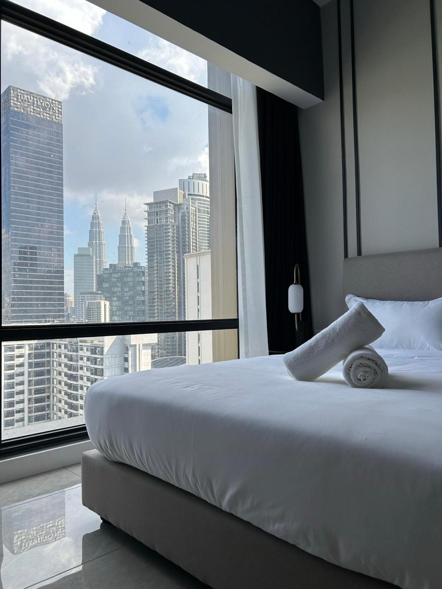 Axon Residence At Pavilion Klcc Kl Tower View By Kimiro Kuala Lumpur Exteriör bild