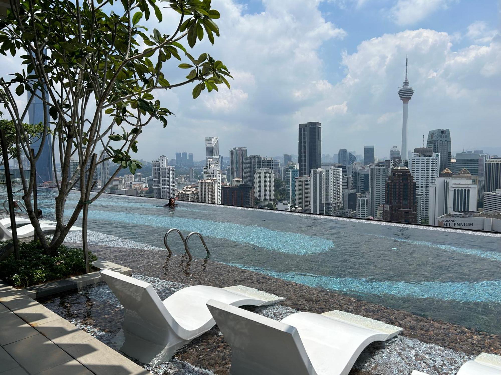 Axon Residence At Pavilion Klcc Kl Tower View By Kimiro Kuala Lumpur Exteriör bild
